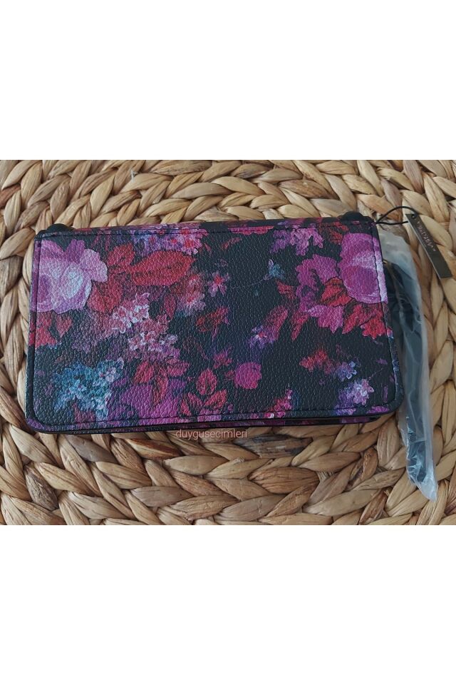 Phone Wristlet - Black Floral