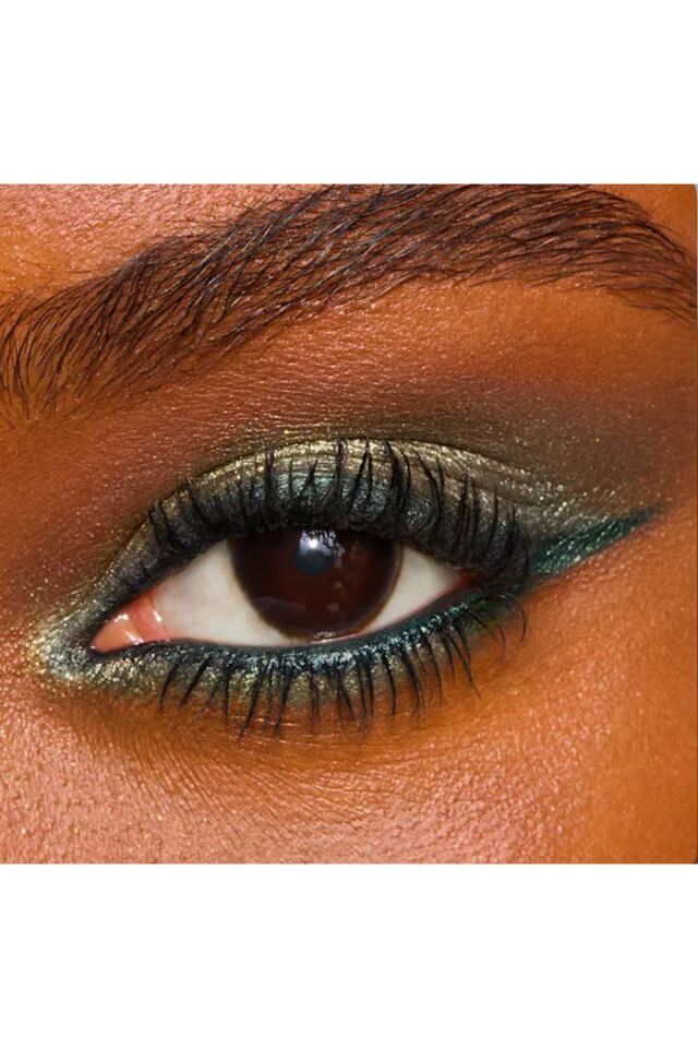 Charlotte's Palette Of Beautifying Eye Trends Emerald Effect 9g