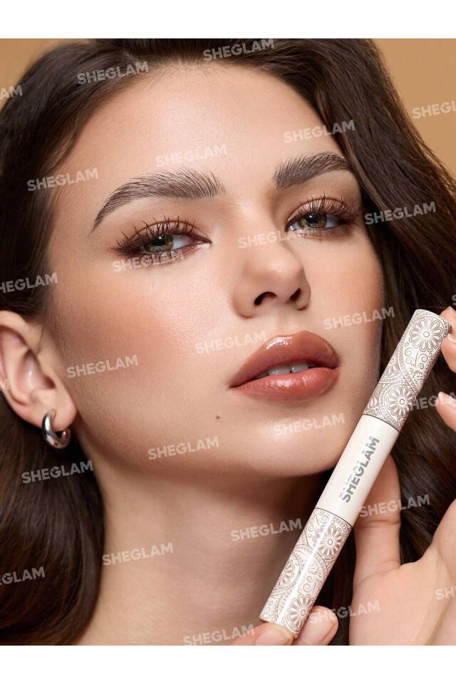 All-In-One Volume & Length Mascara-Waterproof Macchiato 4g